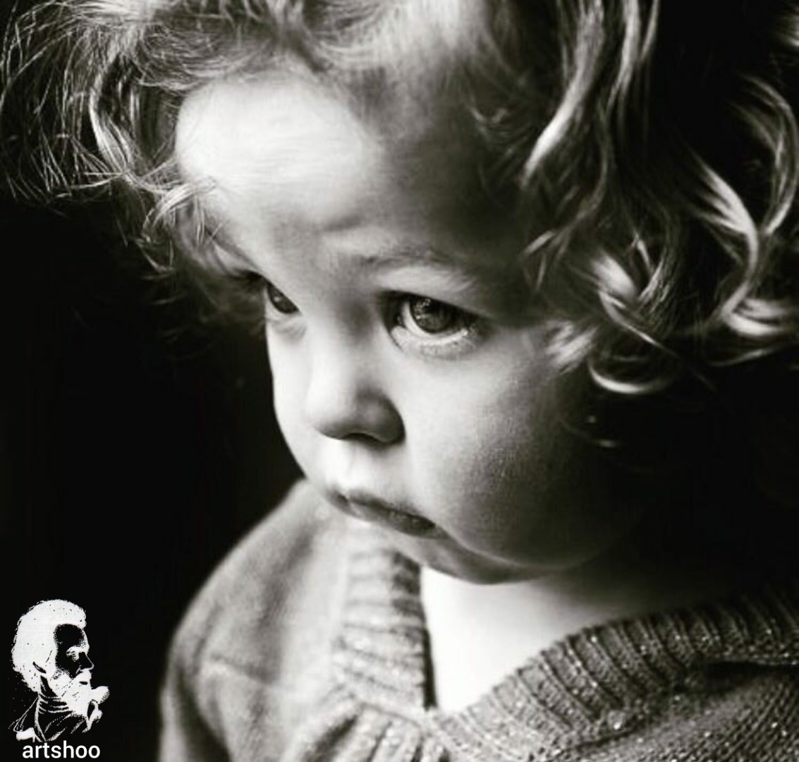 مدل کودک سیاه قلم